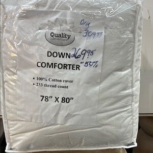 Brand new White Queen Down Comforter 
White fabric is 100% cotton. Full/Queen